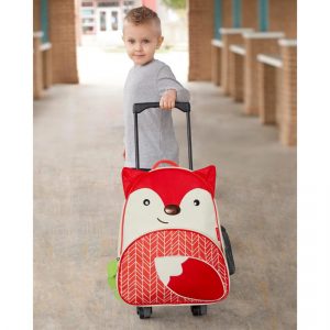 La liste des cadeaux #viedeparents chez Clément Vie de Parents Une valise pour partir à l’aventure