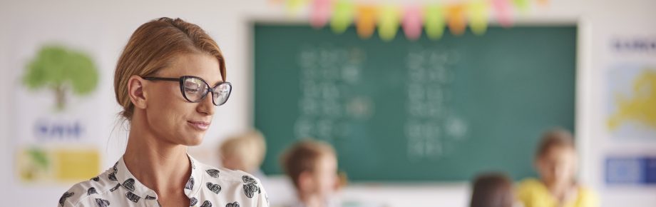 Le civisme à l’école : « monsieur » ou « madame »