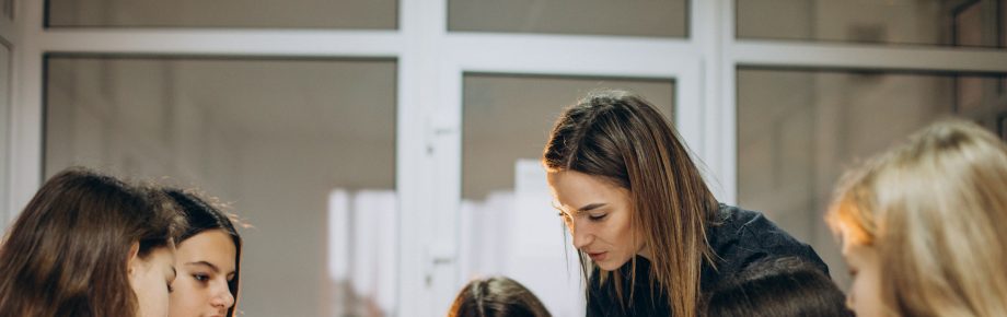 Réformer l’école à 3 vitesses au Québec